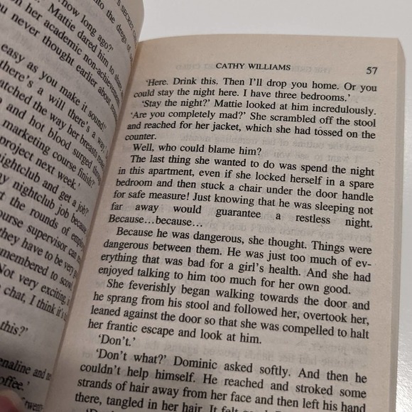 Harlequin Presents “The Greek Tycoon’s” Romance Book Lot (Set of 4) - Picture 9 of 9